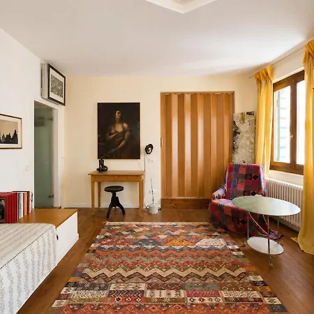 Spacious, Bright And Airy Flat At Accademia * 威尼斯